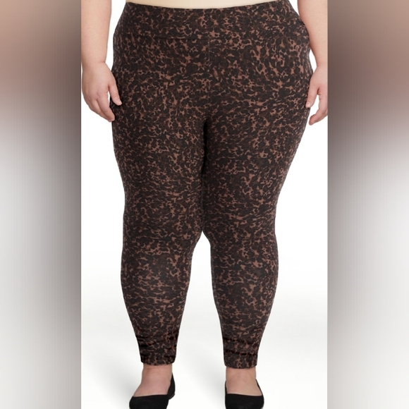 Terra & Sky Pants - Brand New Women's Cheetah Print Leggings